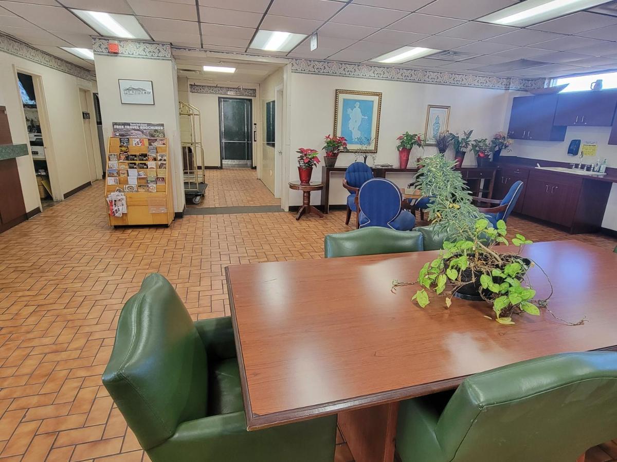 Studio 9 Inn & Suites Decatur Dış mekan fotoğraf